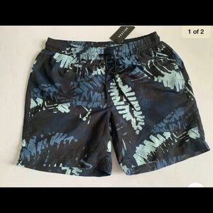 NWTVestige Mens Swim Trunks  Board Shorts  Sz XXL